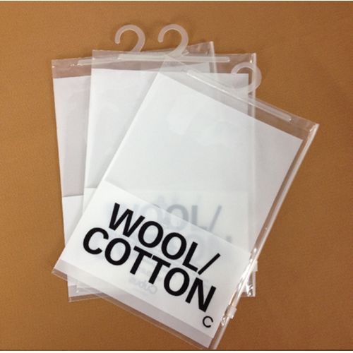 Frosted re-sealable plastic poly bag hanger shirt ziplock bags with hanging hook for clothes